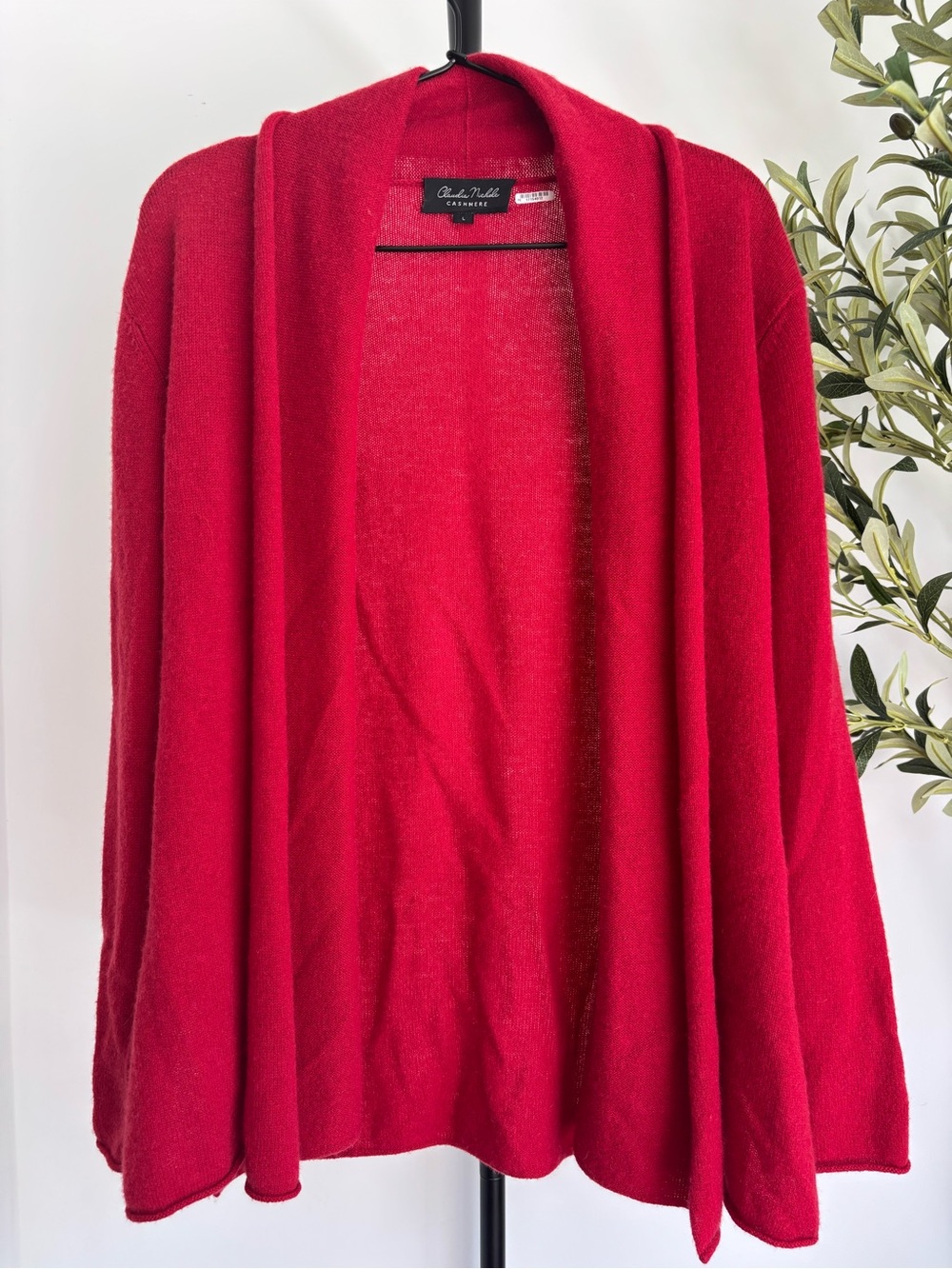 • [Claudia Nichole] Cashmere Cardigan •
